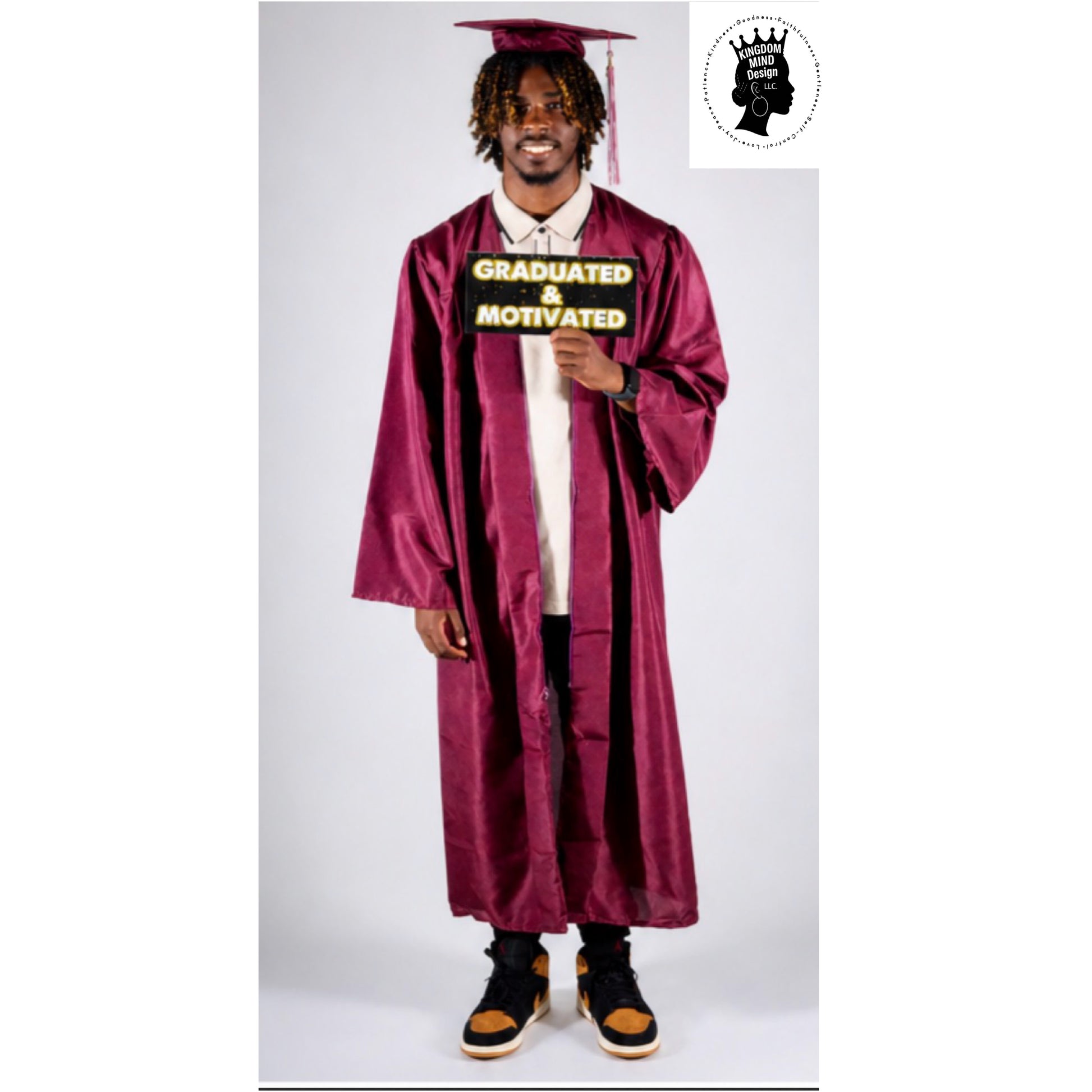 Cap & Gown Classic Photos- Spring Sale!